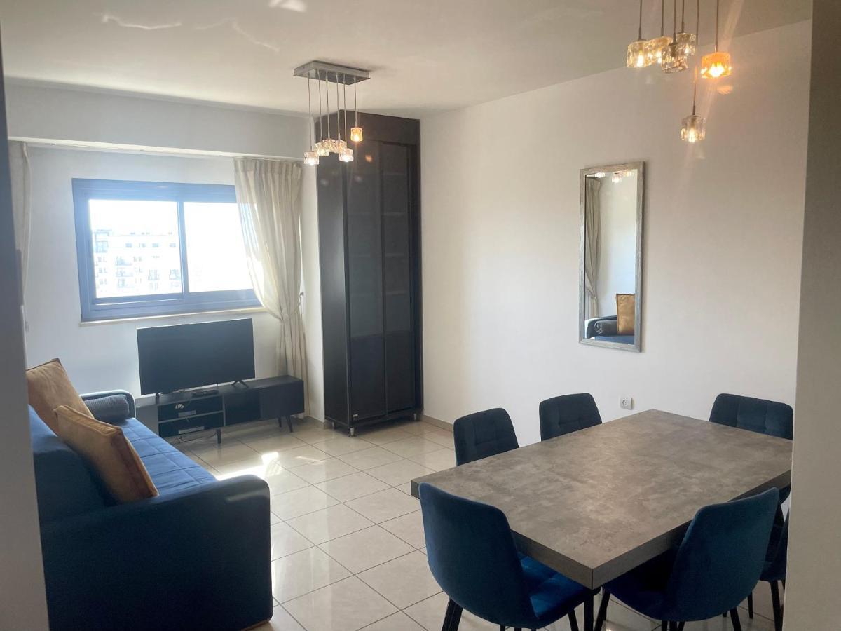 Appartamento In Heart Of *